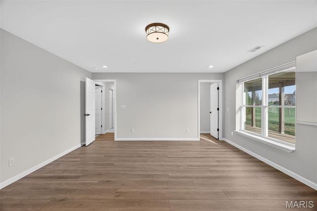 490 Oak Field Court, Washington, MO 63090