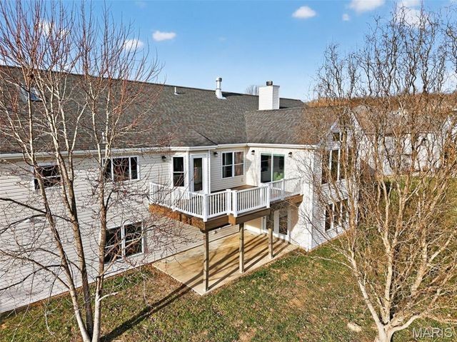 490 Oak Field Court, Washington, MO 63090