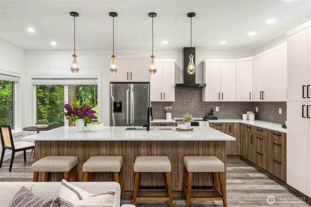 10003 Manitou Beach Drive NE, Bainbridge Island, WA 98110