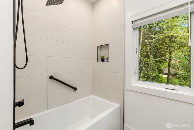 10003 Manitou Beach Drive NE, Bainbridge Island, WA 98110