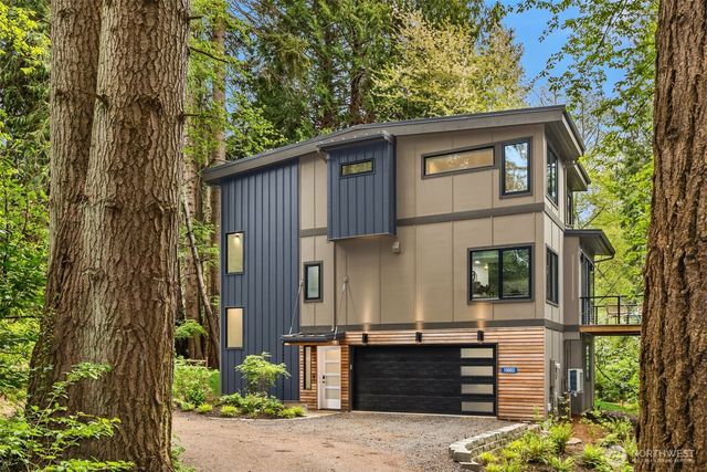 10003 Manitou Beach Drive NE, Bainbridge Island, WA 98110