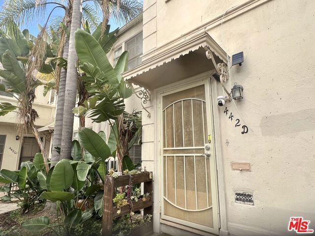 442 N Palm Drive, Beverly Hills, CA 90210