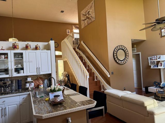 1661 SE 17th St, Homestead, FL 33035