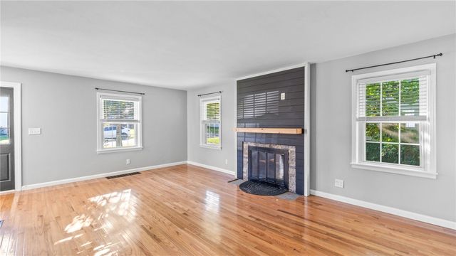 1423 Crestview Drive, Springfield, OH 45504