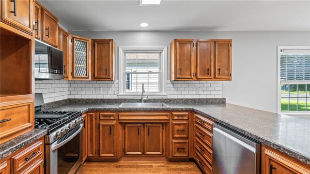 1423 Crestview Drive, Springfield, OH 45504