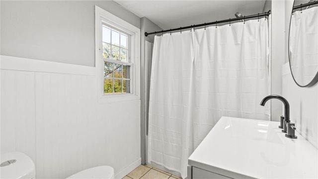 1423 Crestview Drive, Springfield, OH 45504