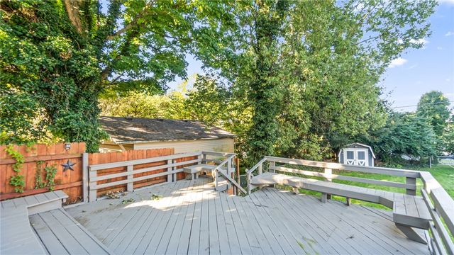 1423 Crestview Drive, Springfield, OH 45504