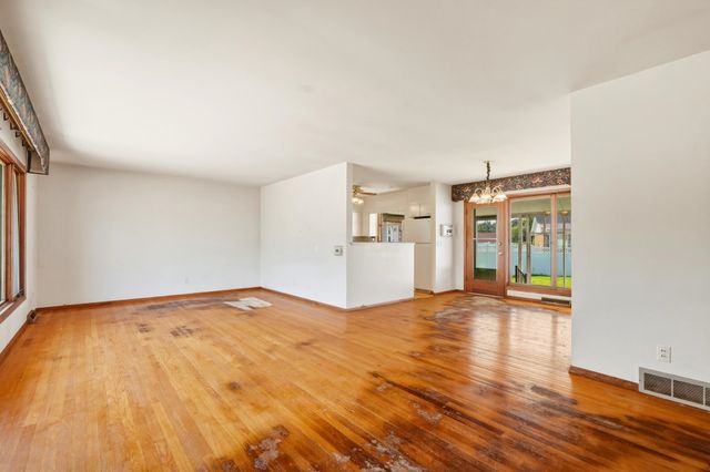 126 Willoughby Avenue, Huntington, WV 25705