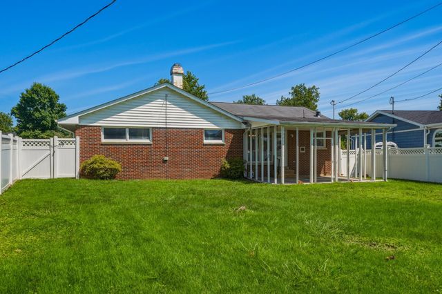 126 Willoughby Avenue, Huntington, WV 25705