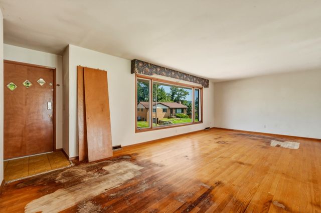 126 Willoughby Avenue, Huntington, WV 25705