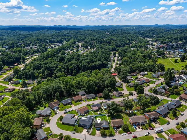 126 Willoughby Avenue, Huntington, WV 25705
