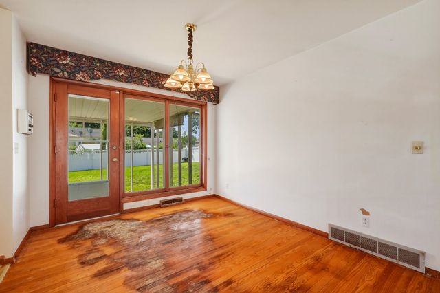 126 Willoughby Avenue, Huntington, WV 25705