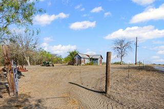 13800 Hokanson RD, Del Valle, TX 78617