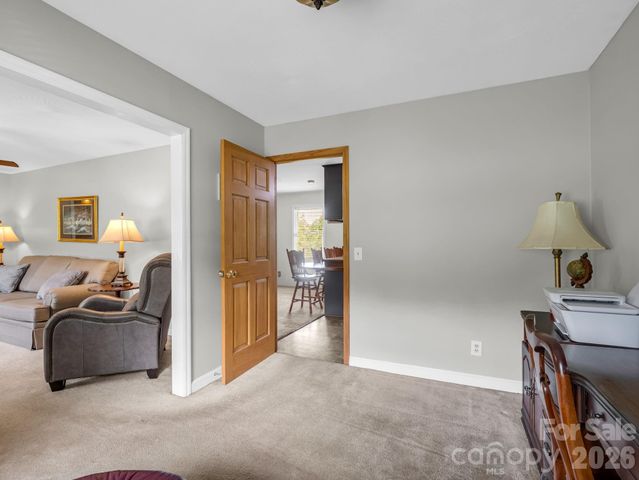 72 McEntire Road, Tryon, NC 28782