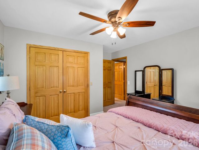72 McEntire Road, Tryon, NC 28782