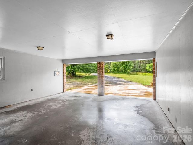 72 McEntire Road, Tryon, NC 28782