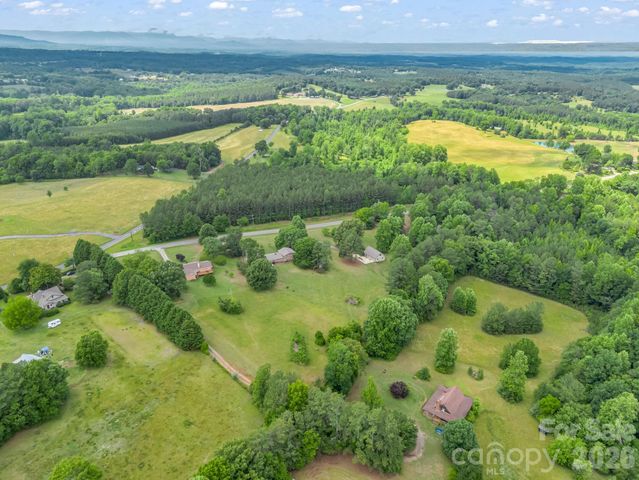 72 McEntire Road, Tryon, NC 28782