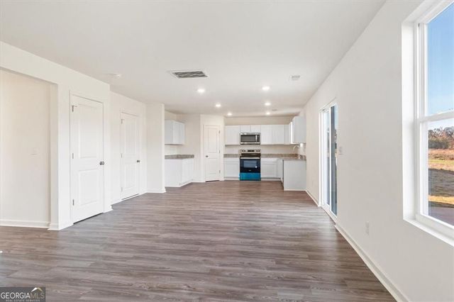 4017 Green Peak Parkway, Covington, GA 30016