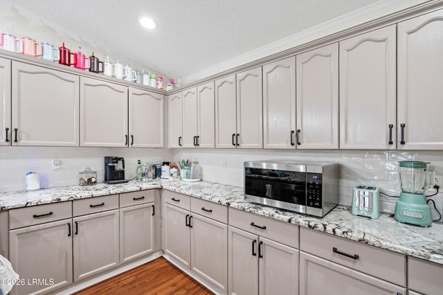 21 Caswell Avenue, Beaufort, SC 29902