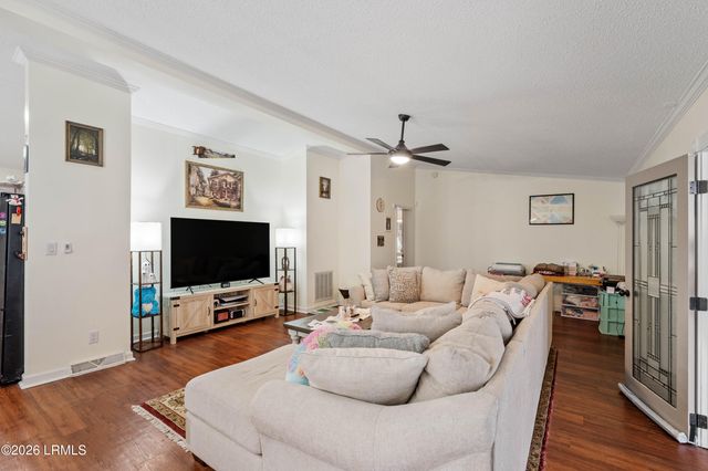 21 Caswell Avenue, Beaufort, SC 29902