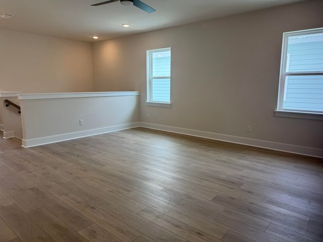 1004 Triton Ave., Little River, SC 29566