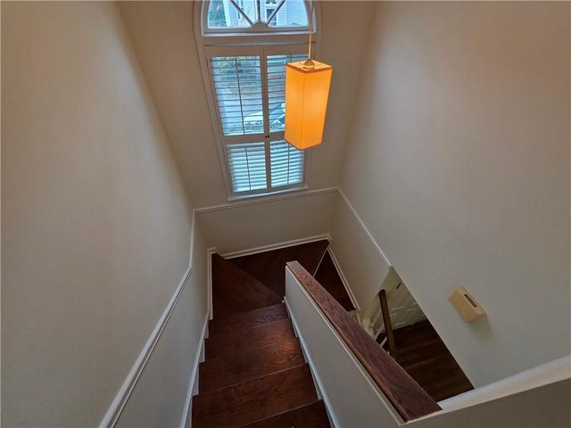 8 Old Decatur Circle, Decatur, GA 30030