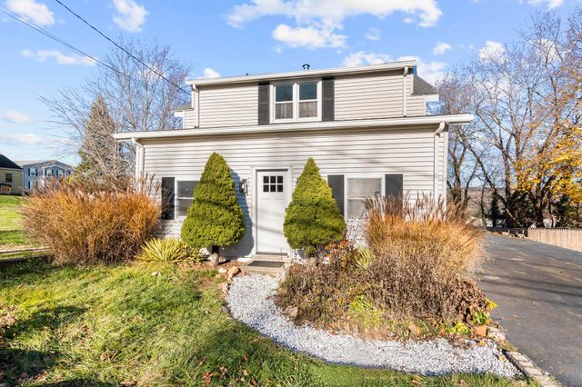 4 Bellview Road, Branford, CT 06405