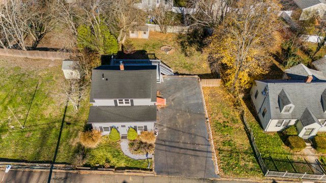 4 Bellview Road, Branford, CT 06405