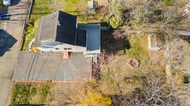 4 Bellview Road, Branford, CT 06405