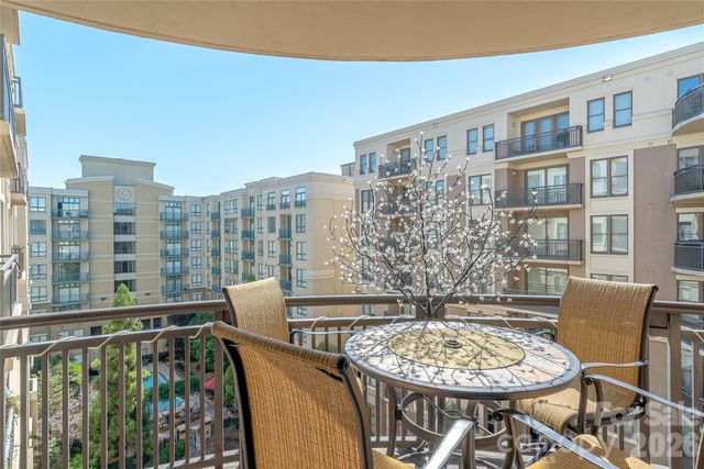 718 W Trade Street 605, Charlotte, NC 28202