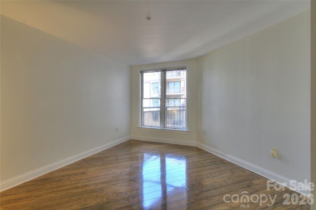 718 W Trade Street 605, Charlotte, NC 28202