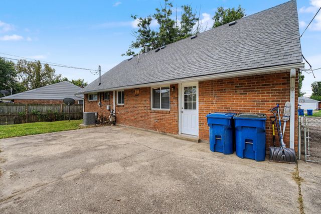 5608 Storck Drive, Dayton, OH 45424