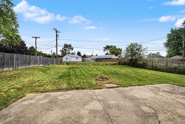 5608 Storck Drive, Dayton, OH 45424