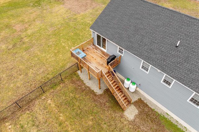 119 Warwick Road, Winchester, NH 03470
