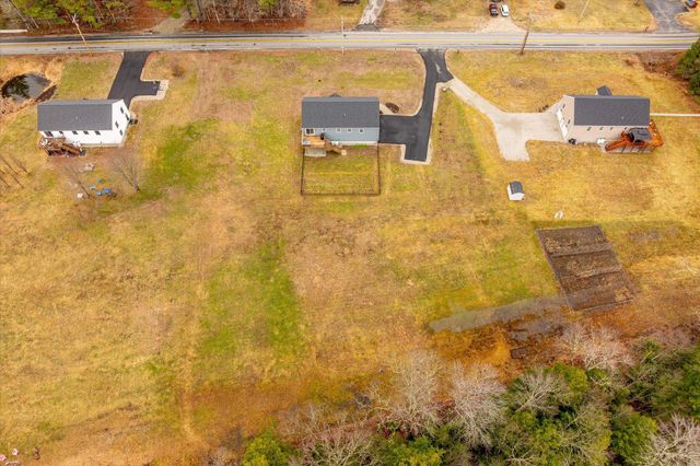 119 Warwick Road, Winchester, NH 03470