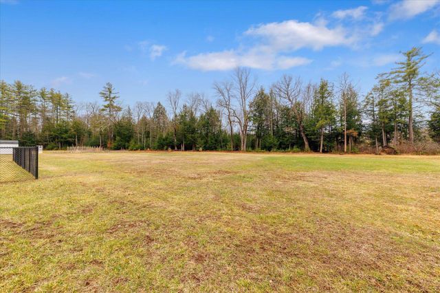 119 Warwick Road, Winchester, NH 03470