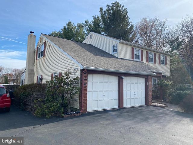 21 JOANNE RD, Southampton, PA 18966