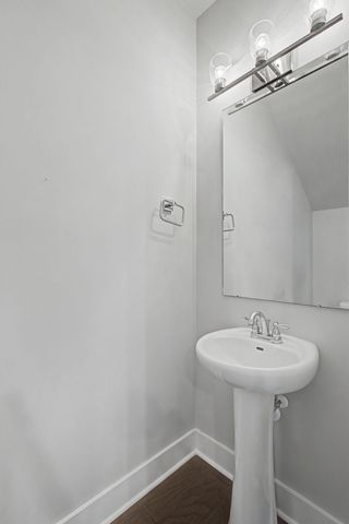 766 Cottage Park Dr, Nashville, TN 37207