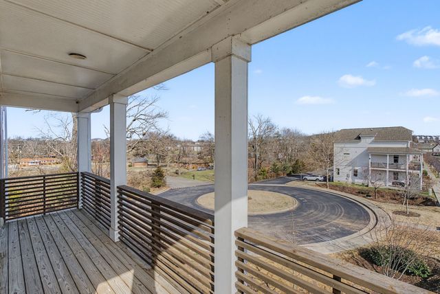 766 Cottage Park Dr, Nashville, TN 37207