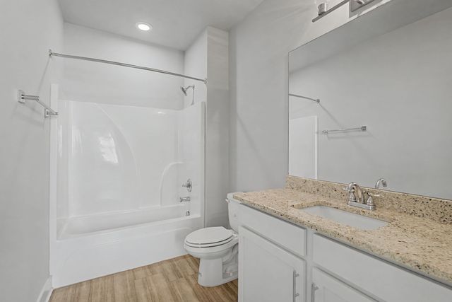 766 Cottage Park Dr, Nashville, TN 37207