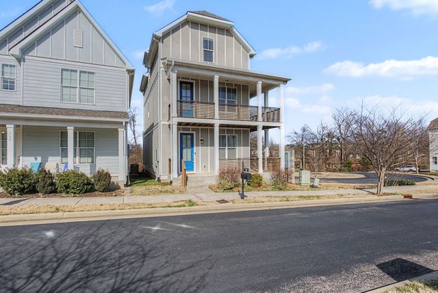 766 Cottage Park Dr, Nashville, TN 37207