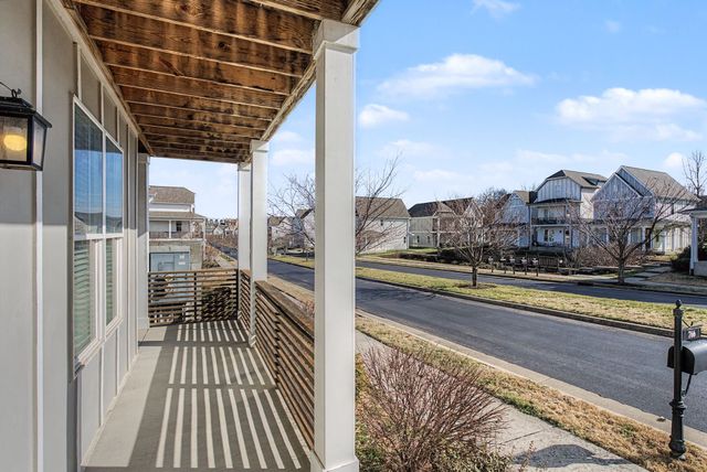 766 Cottage Park Dr, Nashville, TN 37207