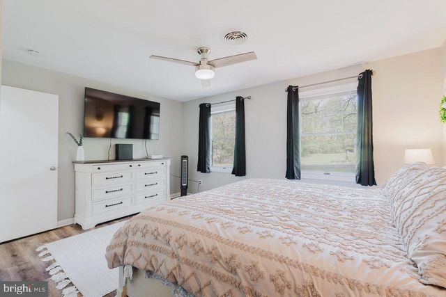 119 CANAL ROAD, Falling Waters, WV 25419