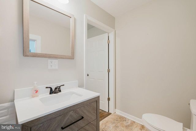 119 CANAL ROAD, Falling Waters, WV 25419