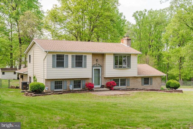119 CANAL ROAD, Falling Waters, WV 25419