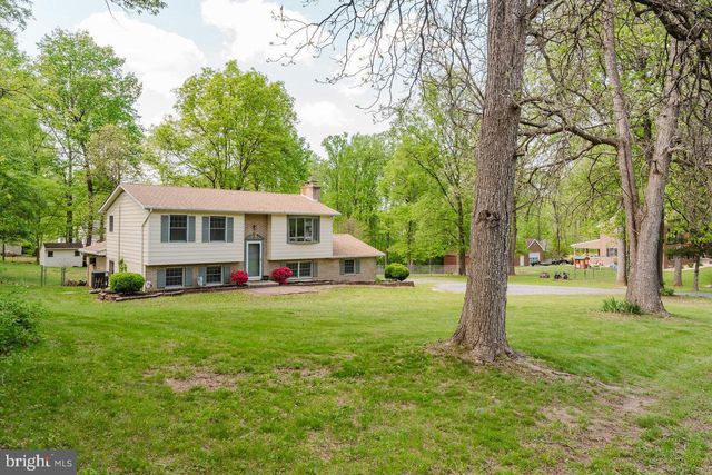 119 CANAL ROAD, Falling Waters, WV 25419