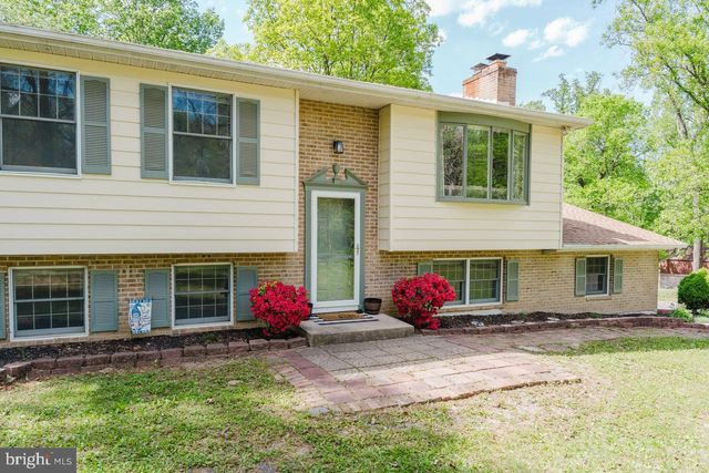 119 CANAL ROAD, Falling Waters, WV 25419
