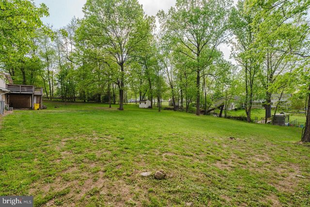 119 CANAL ROAD, Falling Waters, WV 25419