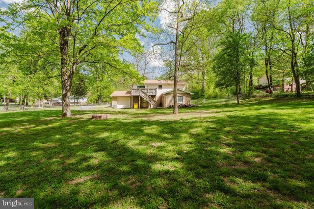 119 CANAL ROAD, Falling Waters, WV 25419
