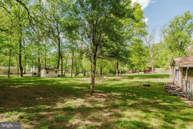 119 CANAL ROAD, Falling Waters, WV 25419
